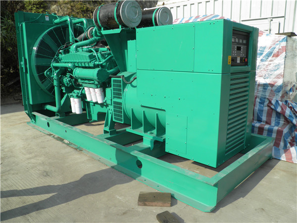 大荔发电车出租-柴油发电机组在使用的过程中应该做好哪些防护工作