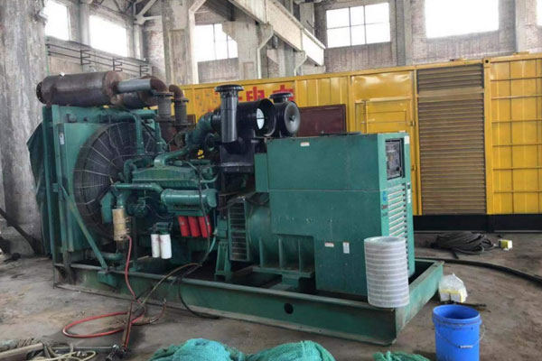 大荔发电机组的空气滤清器应该如何保养？