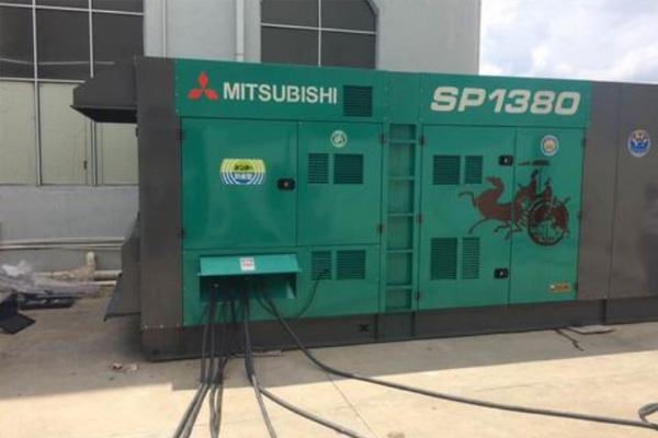 大荔为什么有些柴油发电机组的输出电压可以调节？