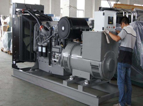 大荔柴油发电机组和储能设备配合使用的案例